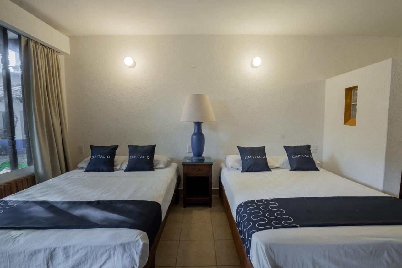 Twin Beds Deluxe