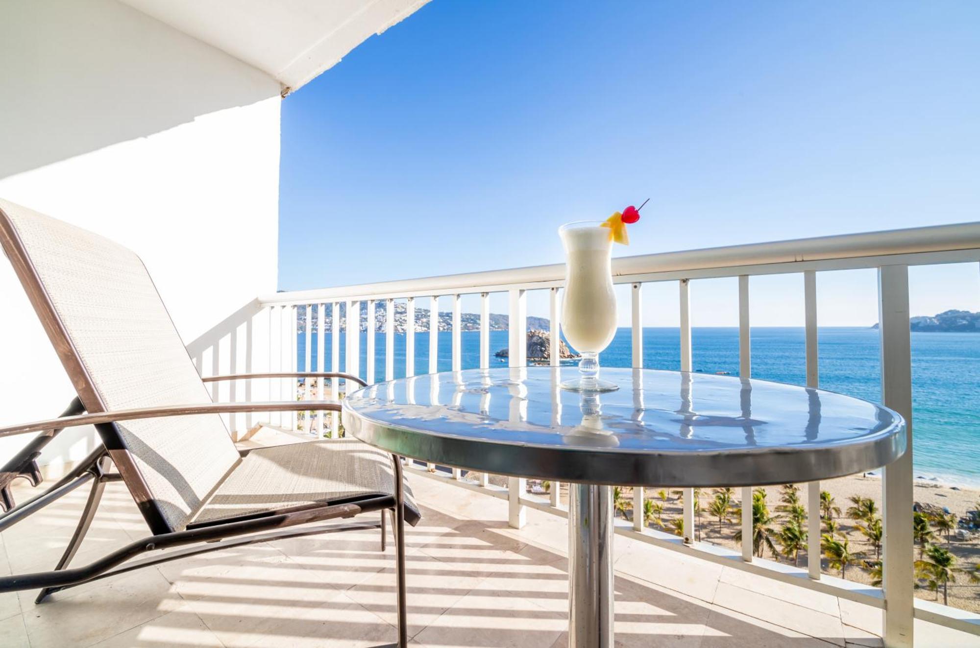 Queen Room Sea View