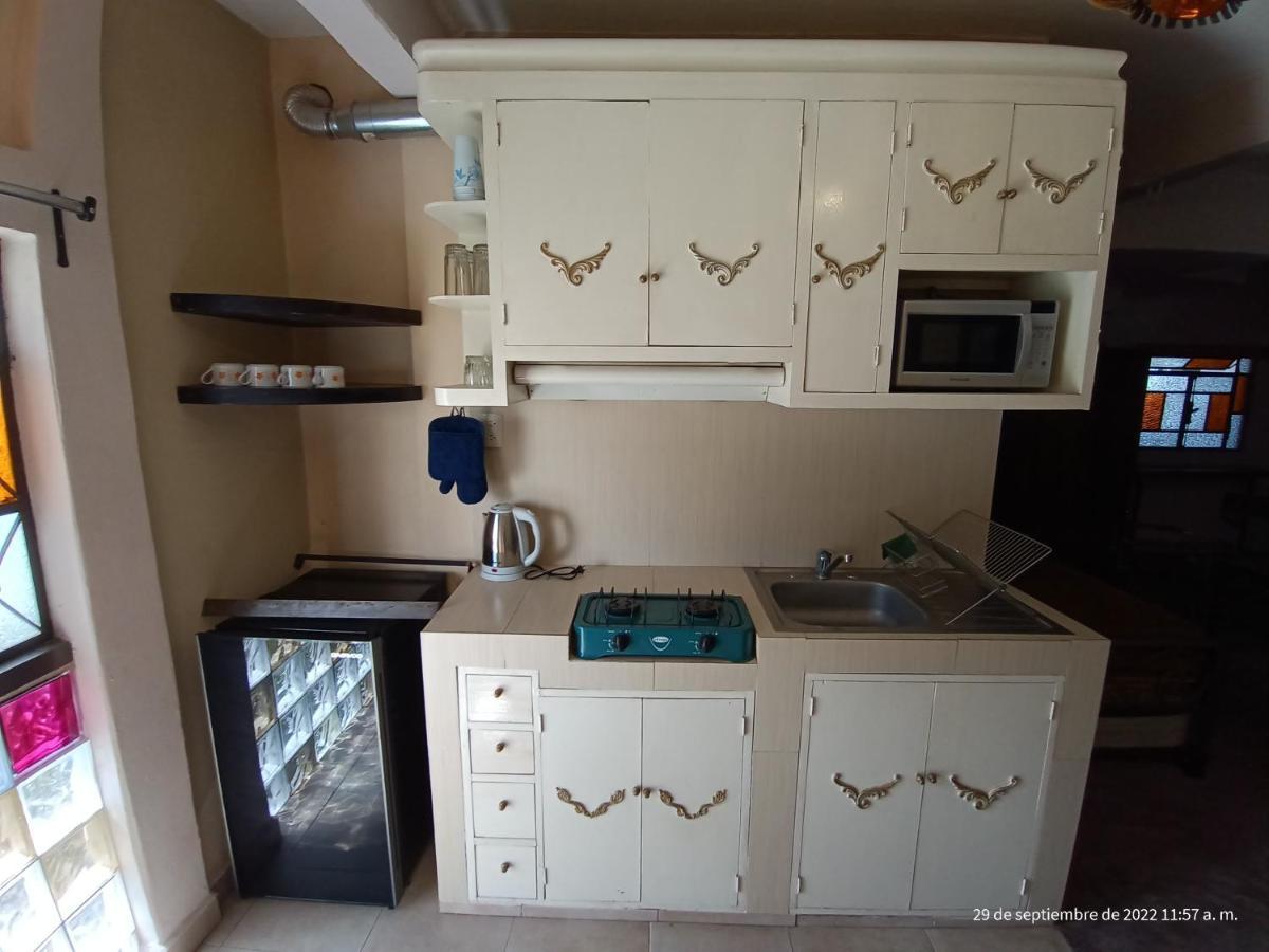 Superior Studio,1305188125:JPEG