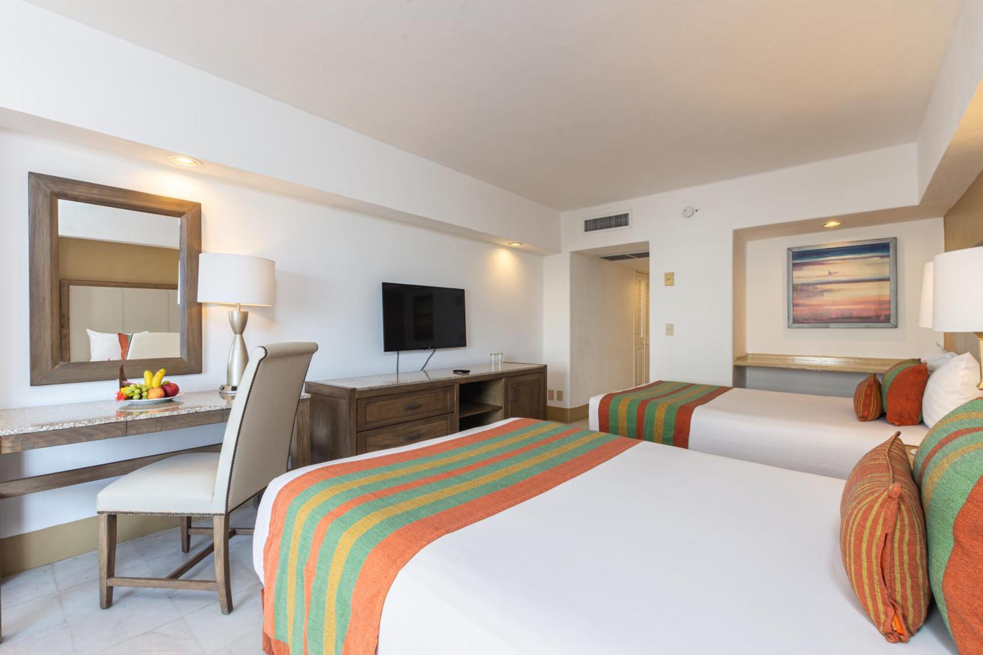 Deluxe Double Room Garden View