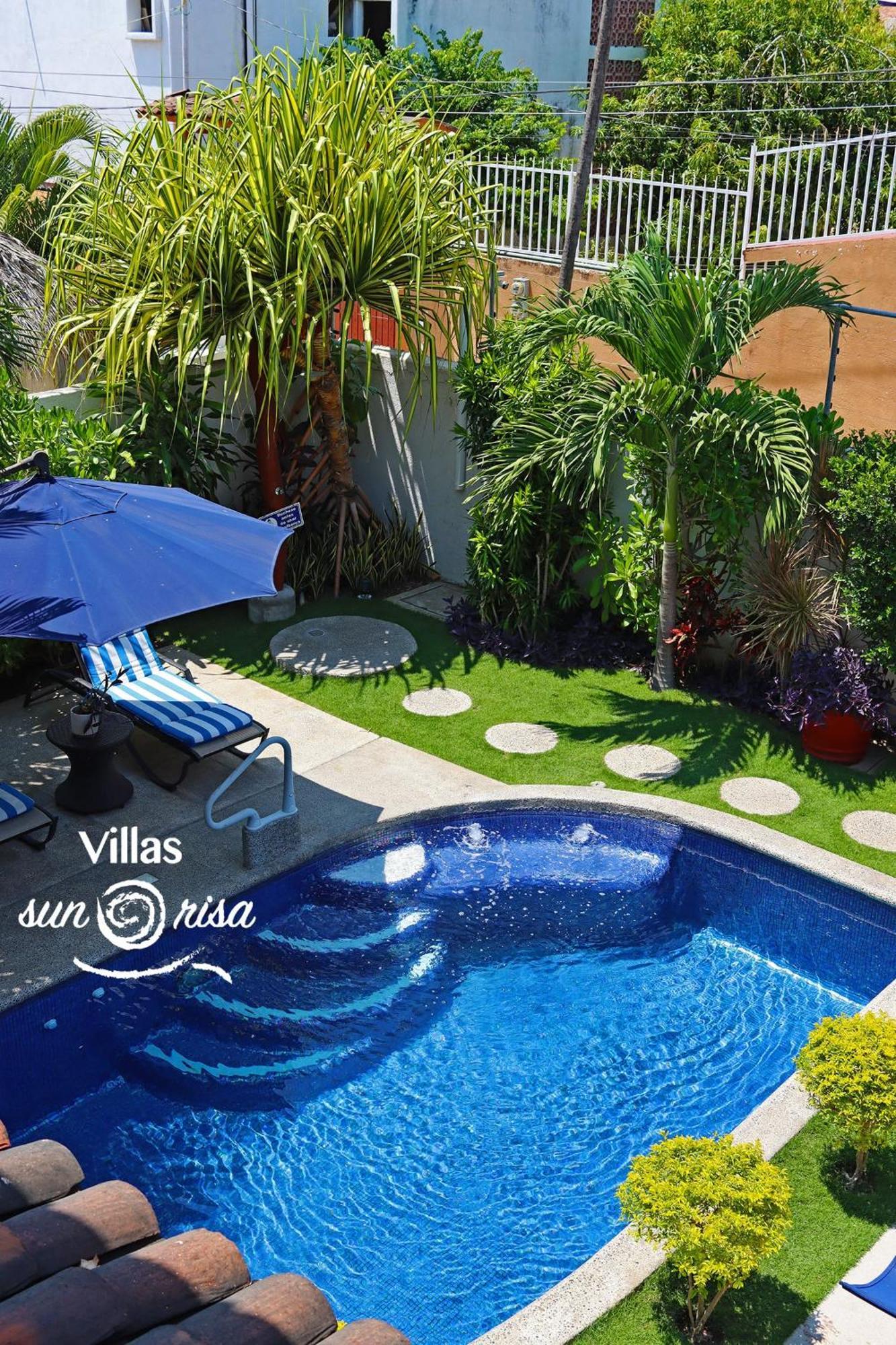Bungalow Garden View