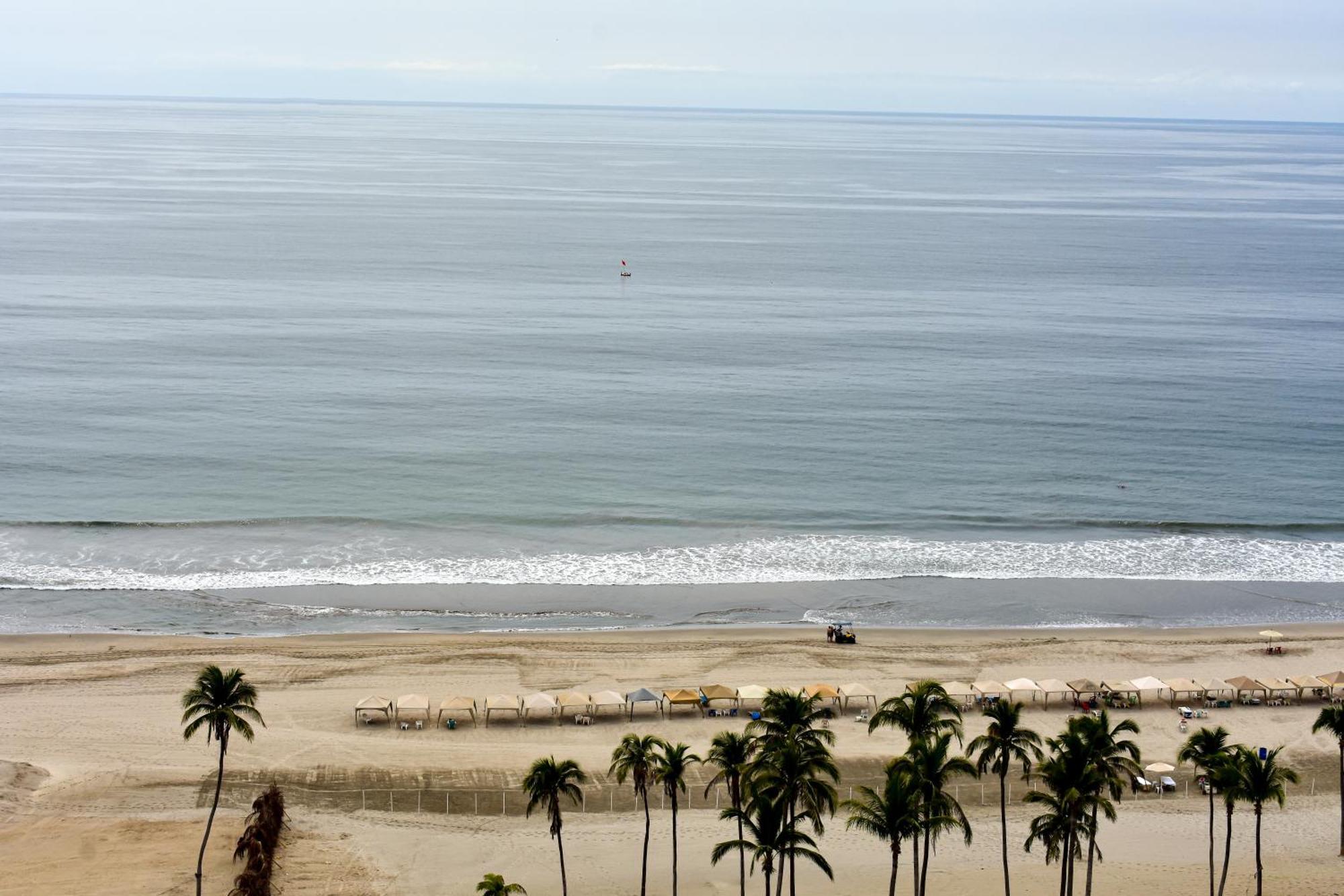 Junior Suite Ocean View King