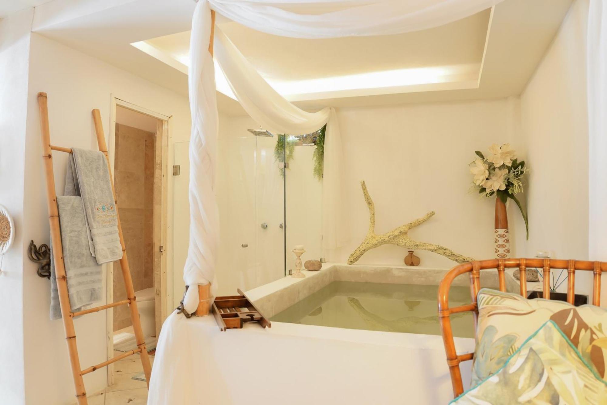 Suite Private Pool