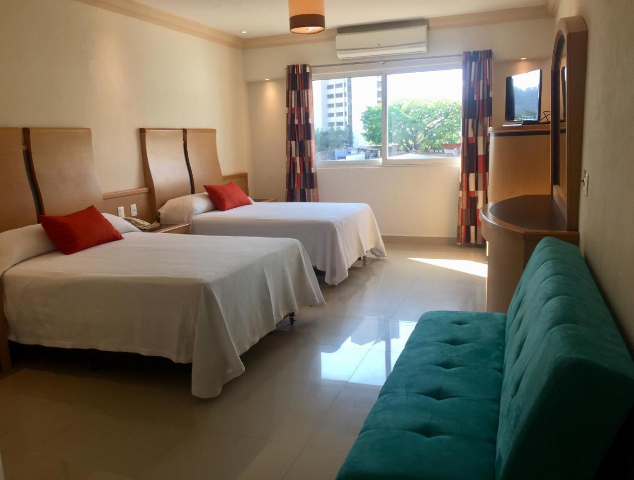 Superior Quadruple Room,1214861746:JPEG