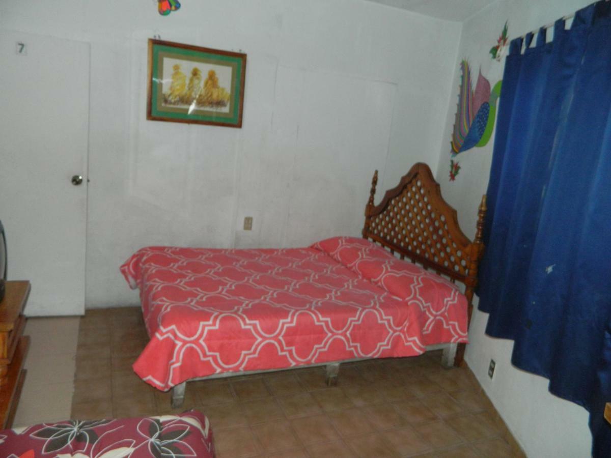 Economy Triple Room