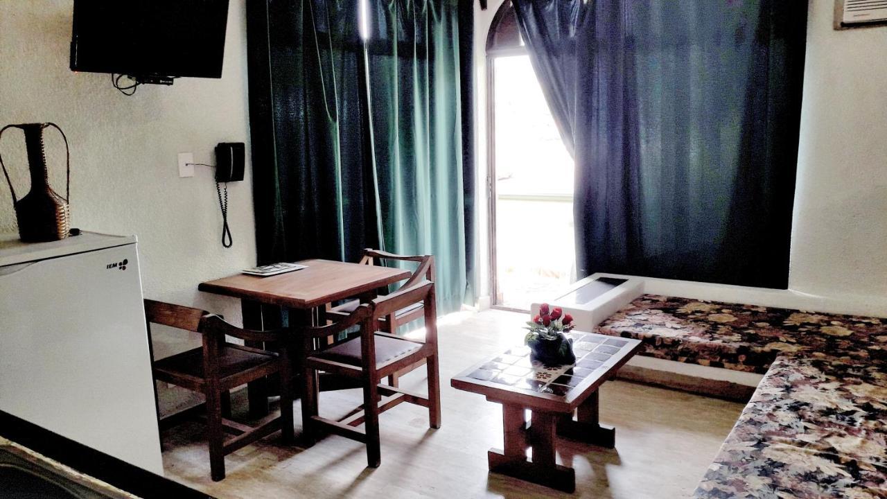 One-Bedroom Standard Suite