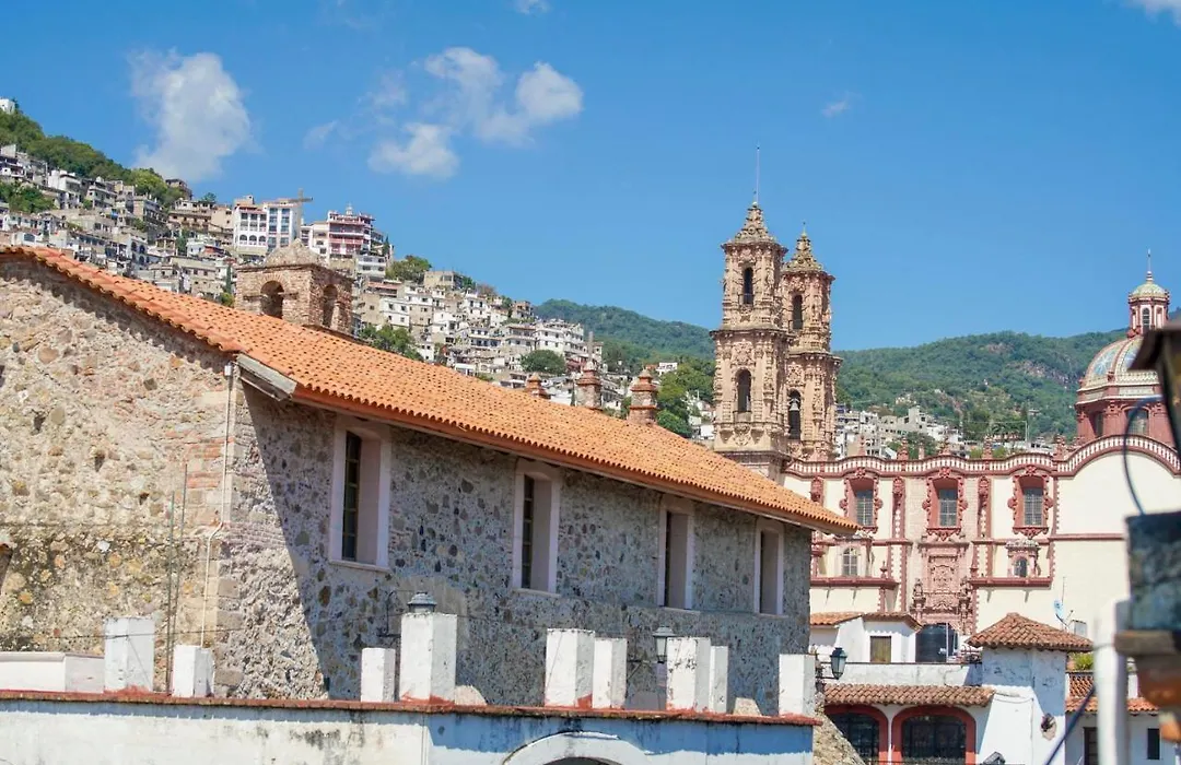 Casa Colonial Taxco Centro-1
