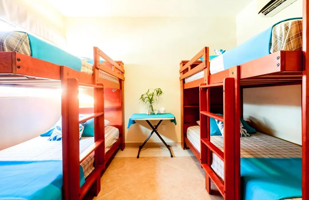 Hostpal Residencial Banus Acapulco Diamante-1