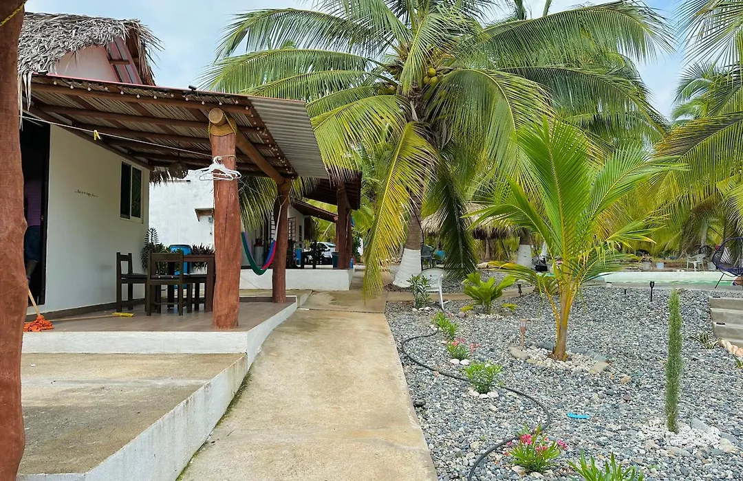Casa Las Palmas Playa La Saladita-1