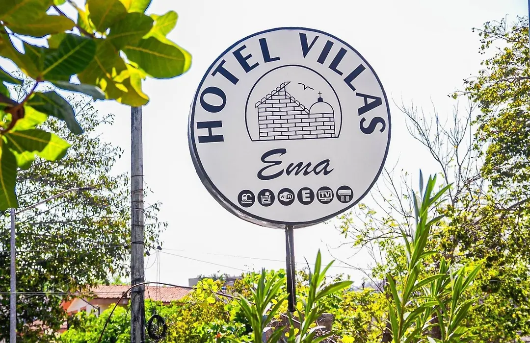 Hotel Villas Ema-1