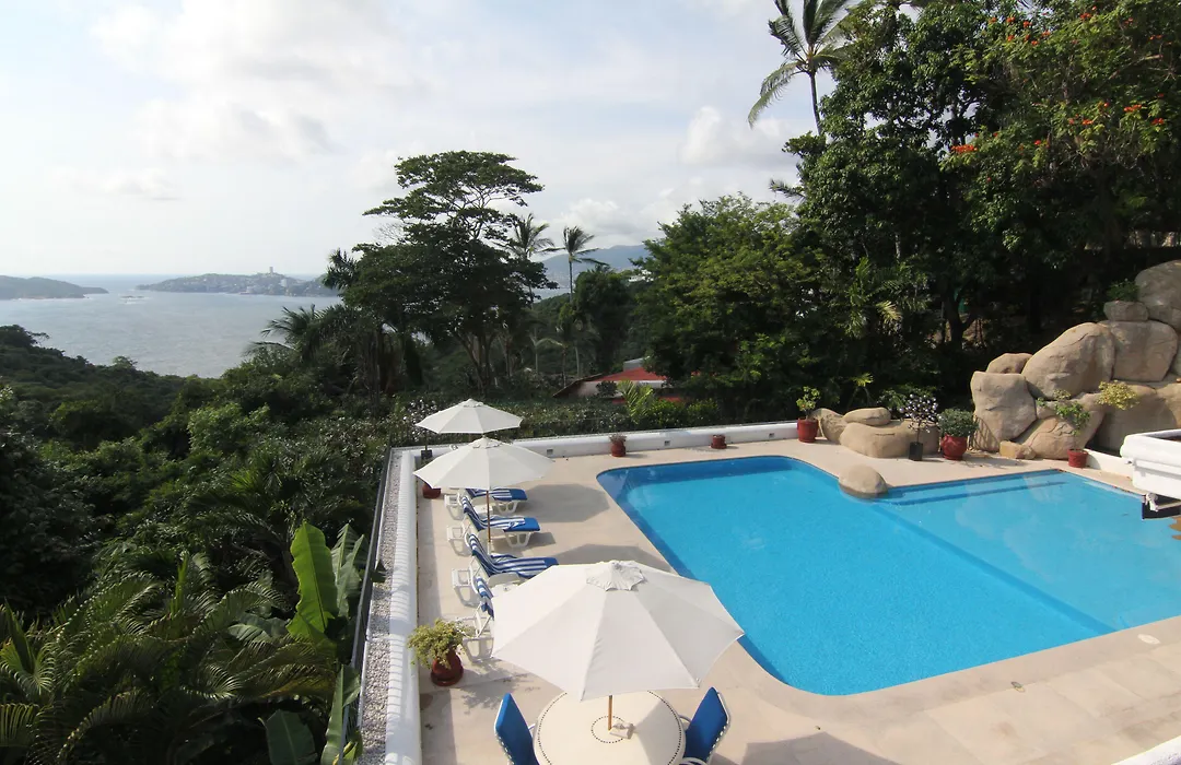 Villa En Acapulco, Fraccionamiento Las Brisas-1