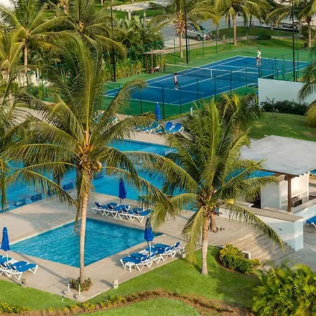 The Ultimate Getaway At Acapulco Diamante-3