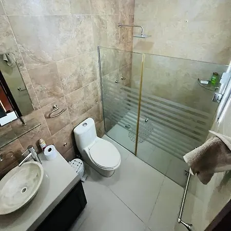 Lovely 3 Bedroom Condo With Pool-3