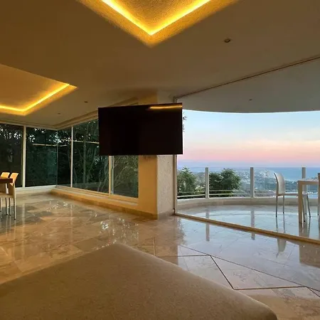 Hermoso Y Amplio Departamento Con Vista Espectacular-3