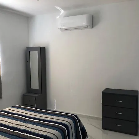 Hostpal Departamento En Acapulco-2