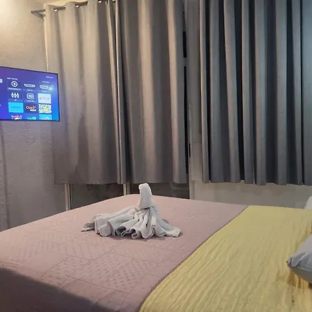 1 Bedroom Apt With Ac , Tv , Wi-Fi Near Dt And Beach-3