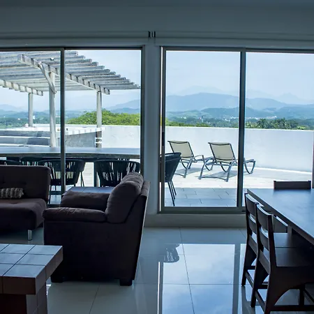 La Loma Suites-3