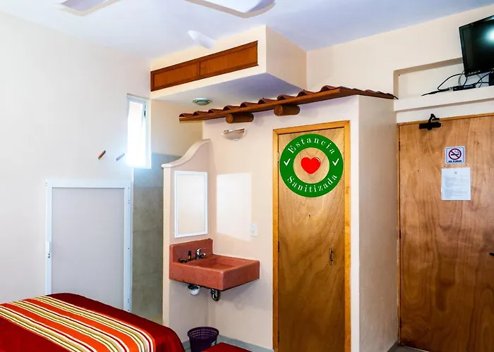 Zihuatanejo Cheap Hotels