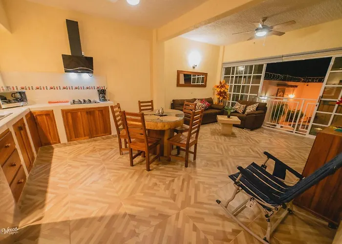 Primavera Suites Zihuatanejo