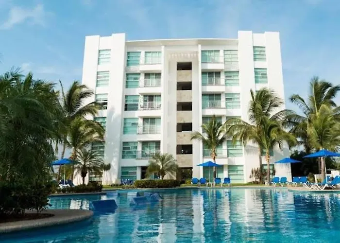 Appartement ¡Mayan Lakes! Club De Playa, Tenis, Gym, Seguridad à Acapulco acceptant les animaux