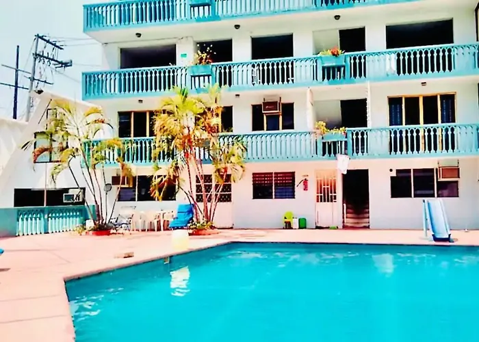 Suites Acapulco Real