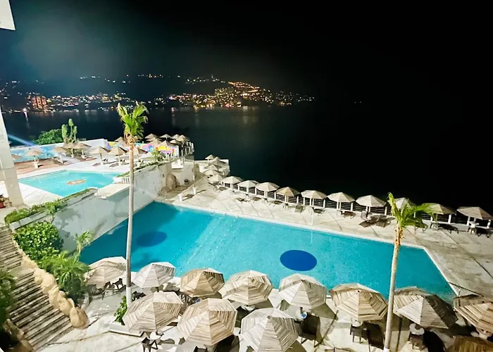 Hotel Torres Gemelas 2011 N Acapulco
