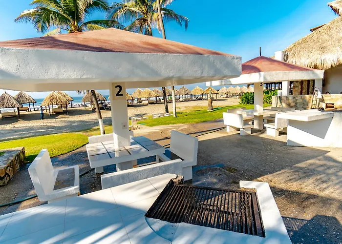 Family resorts in Acapulco