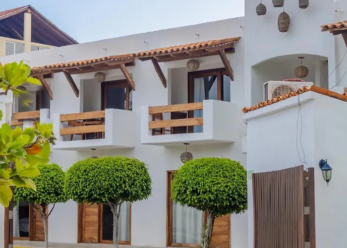Hotel Casa Victoria Zihuatanejo