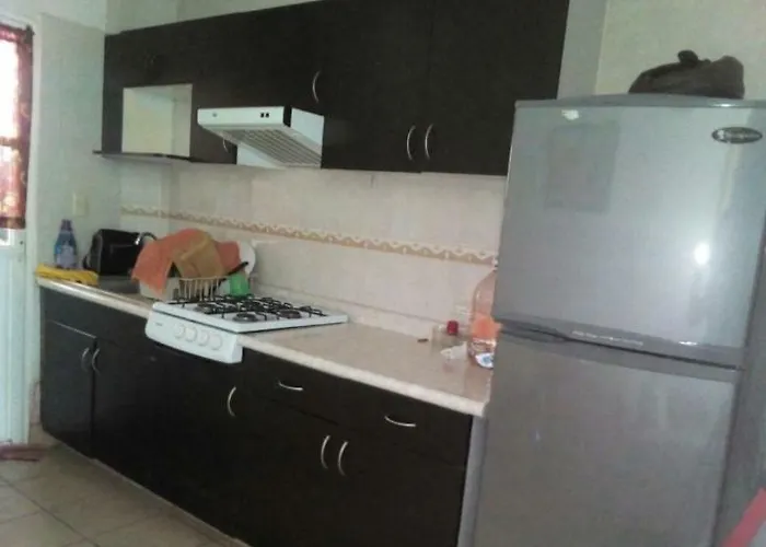 Casa Con Alberca!! Ixtapa Zihuatanejo Apartment