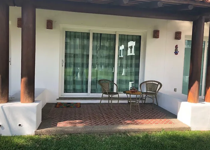 Ixtapa (Guerrero) Lodge