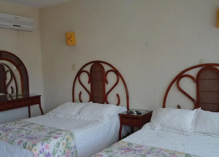 Villa Cupatitzio Ixtapa 